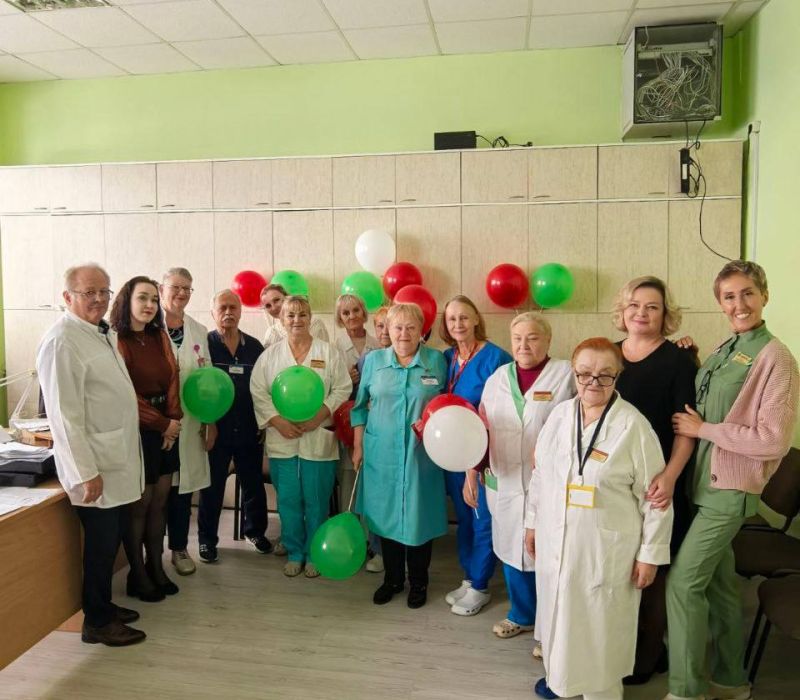 photo 5398108863087113480 y